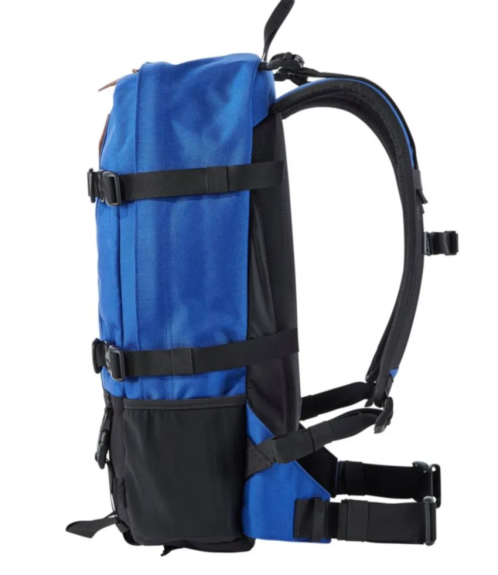 Cheap L.L.Bean "Adults' Mountain Classic Bigelow Day Pack" RegattaBlue