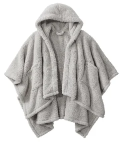 Store L.L.Bean "Cozy Sherpa Wearable Throw"