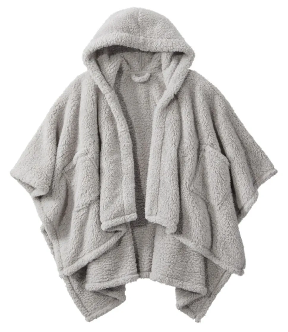 Store L.L.Bean "Cozy Sherpa Wearable Throw"
