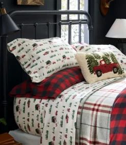 Store L.L.Bean "Holiday Flannel Sheet Set" SeaSalt