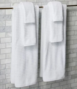 Store L.L.Bean "Waffle Cotton Towel Set"
