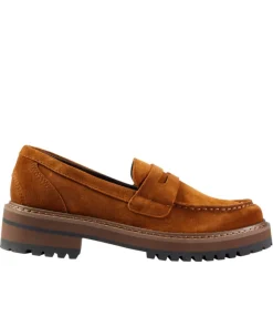 Store L.L.Bean "Women's Camden Hills Penny Loafers, Suede" Syrup