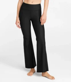 Store L.L.Bean "Women's Everyday Performance Leggings, High-Rise Flare"